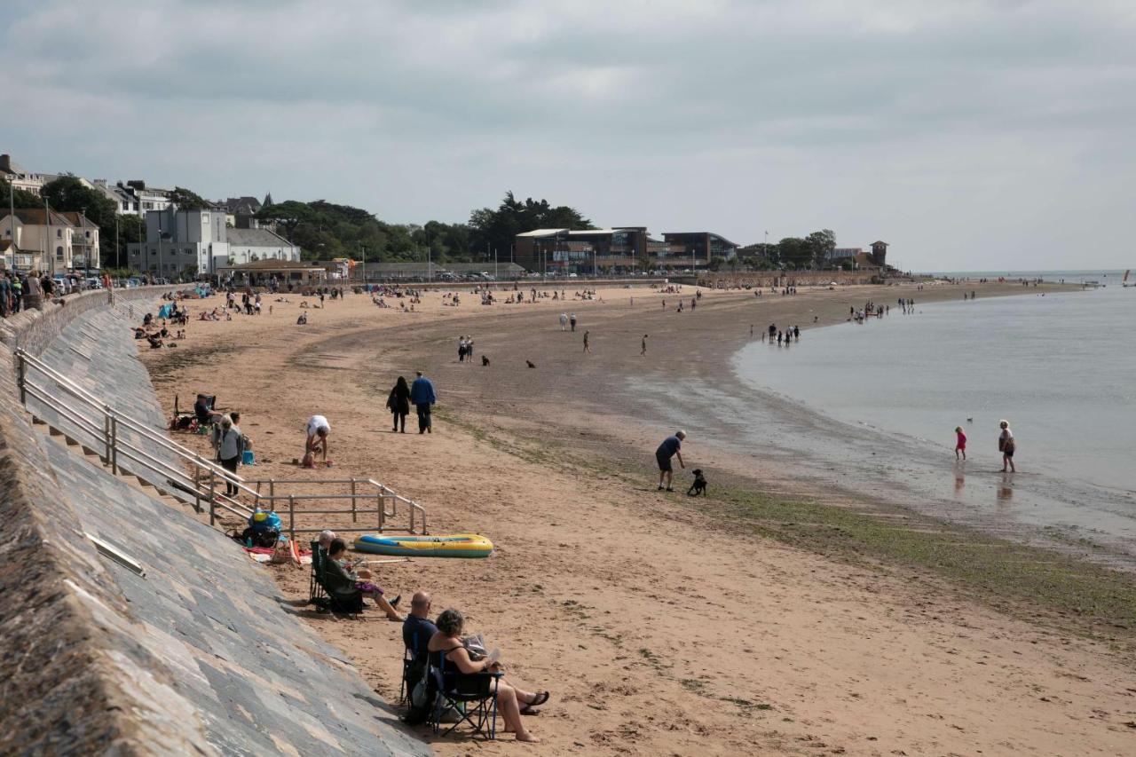Exmouth Beach Hotel Exterior photo